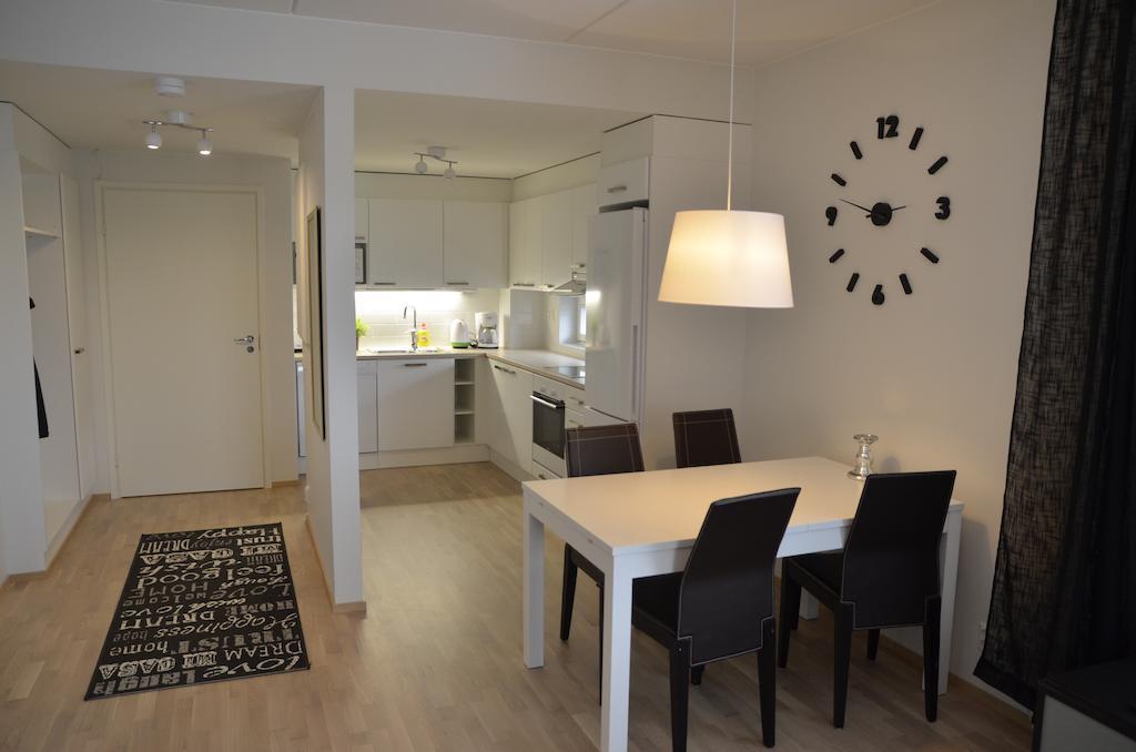 Helsinki Airport Suites Vantaa Zimmer foto